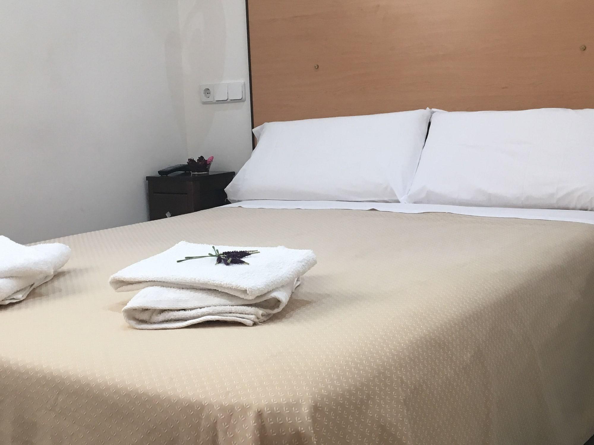Hostal Lido Madrid Exterior photo